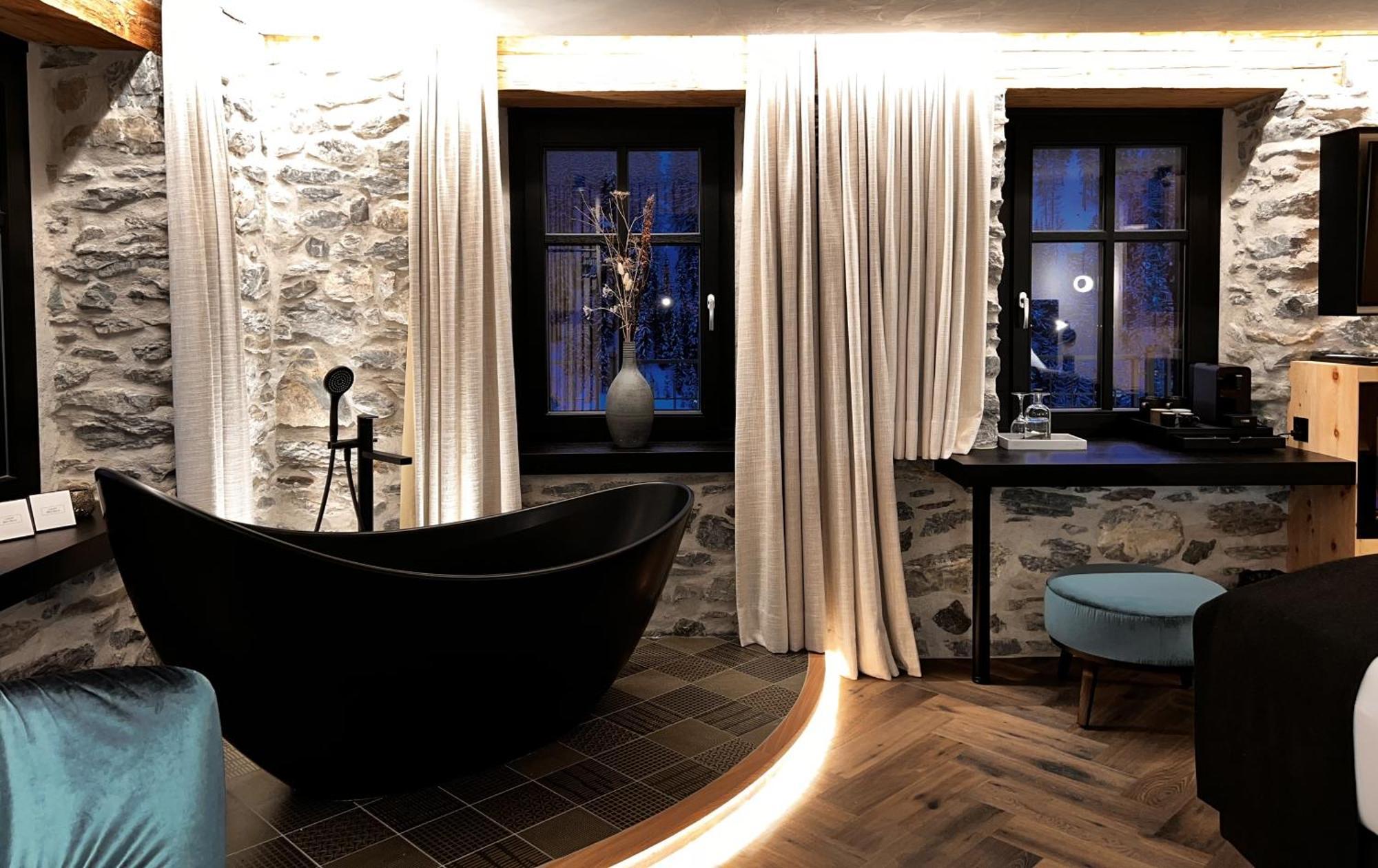 Laret Private Boutique Hotel - Adults Only Samnaun Buitenkant foto