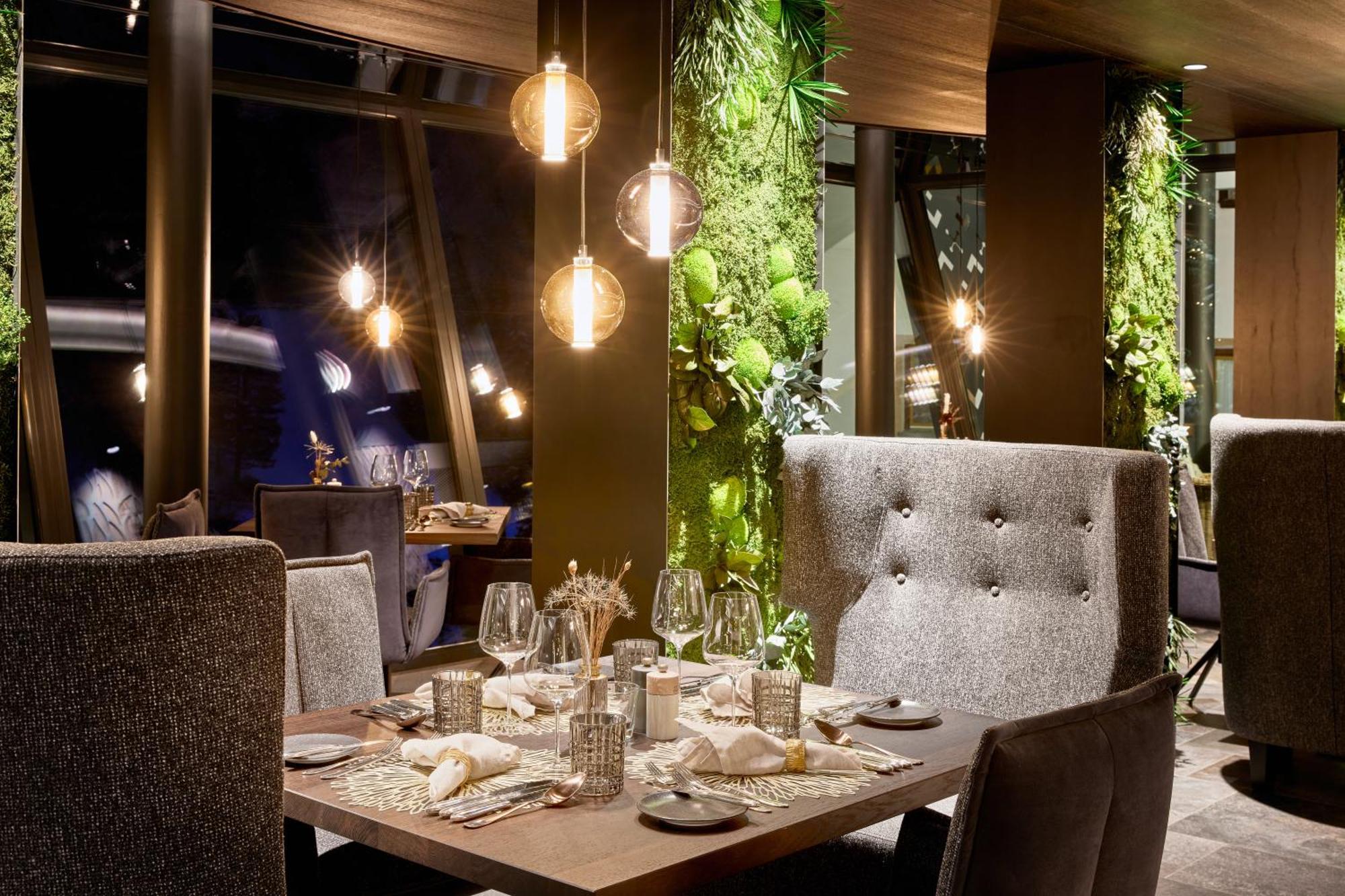 Laret Private Boutique Hotel - Adults Only Samnaun Buitenkant foto