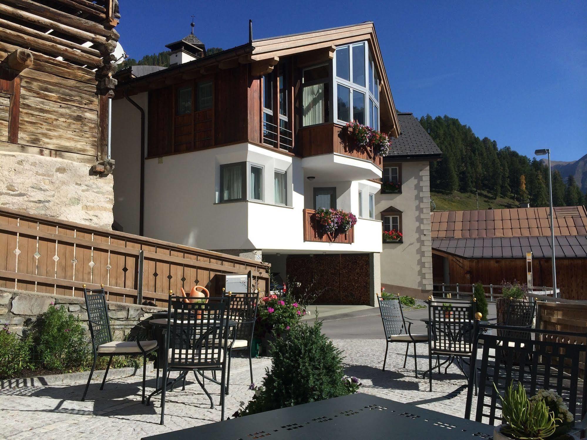 Laret Private Boutique Hotel - Adults Only Samnaun Buitenkant foto