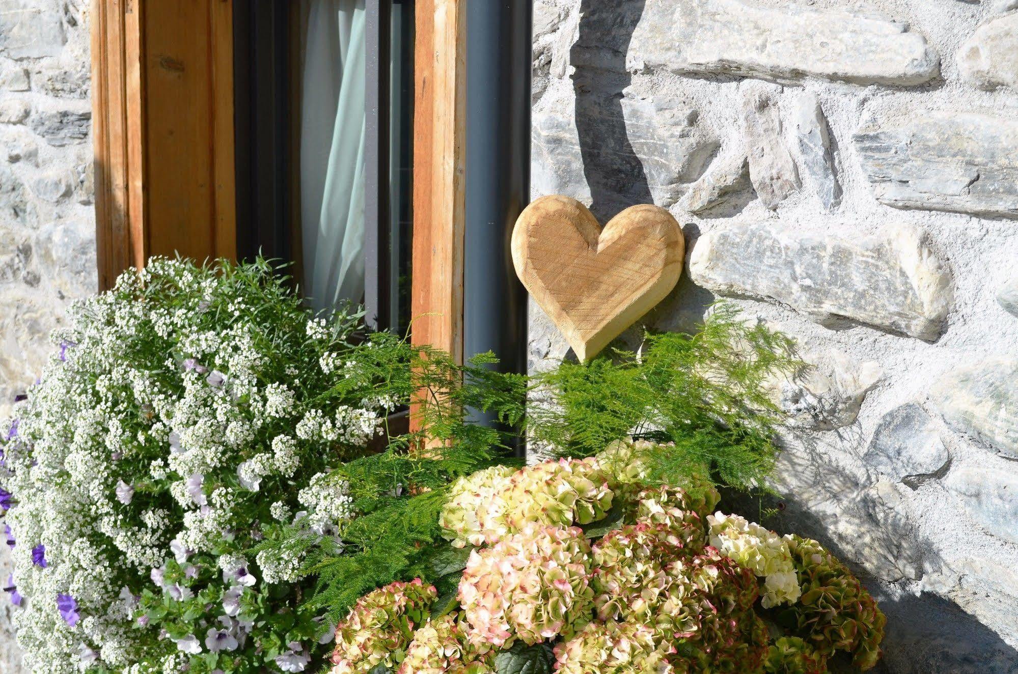 Laret Private Boutique Hotel - Adults Only Samnaun Buitenkant foto